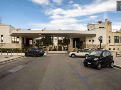 Non ci resta ora che andare a visitare il club...